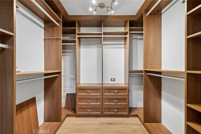 26 Canyon Ridge, Irvine, CA 92603