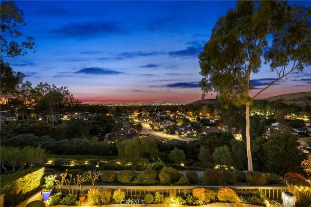 26 Canyon Ridge, Irvine, CA 92603