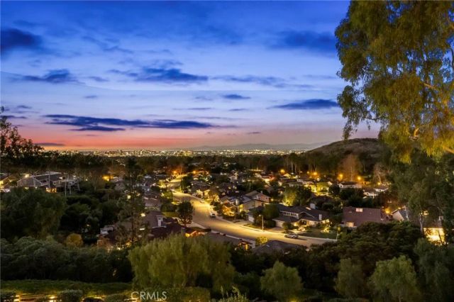 26 Canyon Ridge, Irvine, CA 92603