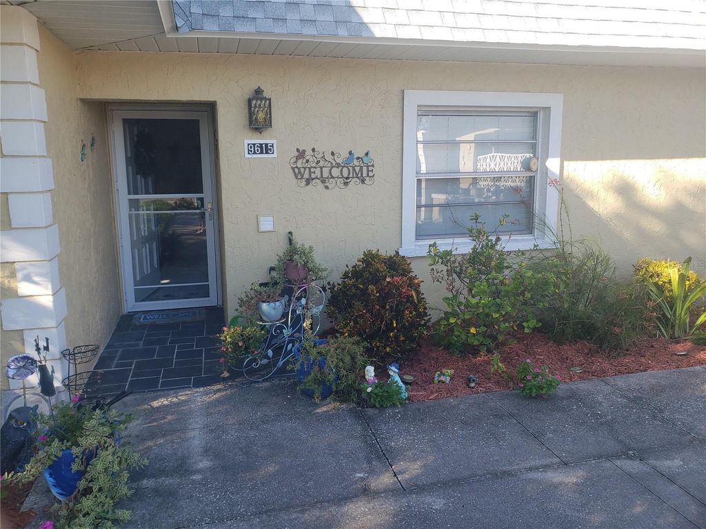 9615 BRASSIE COURT, New Port Richey, FL 34655