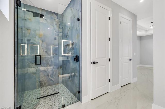 13 NW 5th TER, Cape Coral, FL 33993