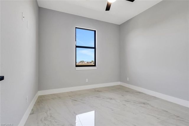 13 NW 5th TER, Cape Coral, FL 33993