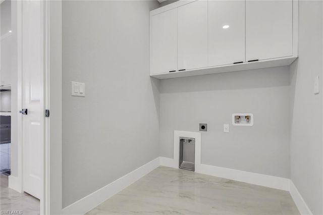 13 NW 5th TER, Cape Coral, FL 33993