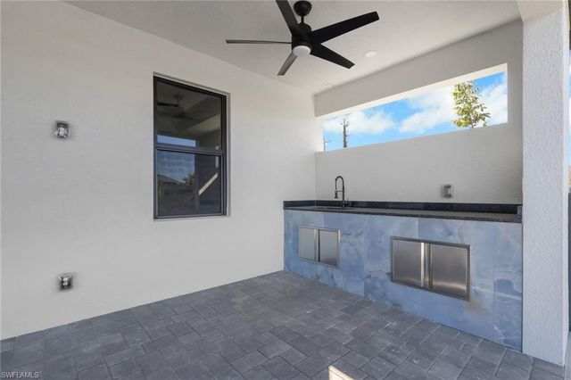 13 NW 5th TER, Cape Coral, FL 33993