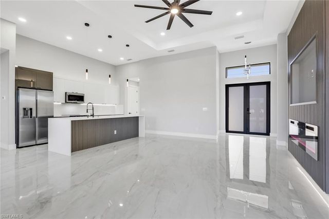 13 NW 5th TER, Cape Coral, FL 33993