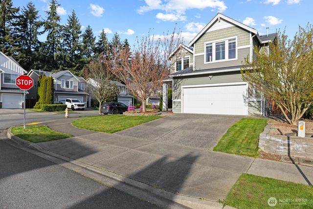 26104 170th Place SE, Covington, WA 98042