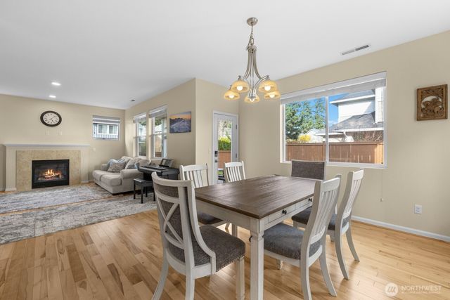 26104 170th Place SE, Covington, WA 98042