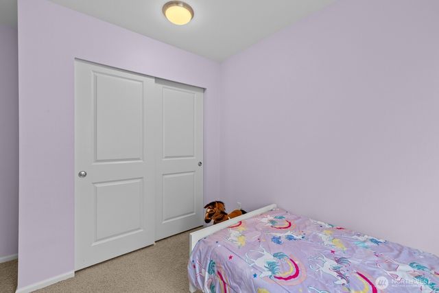 26104 170th Place SE, Covington, WA 98042
