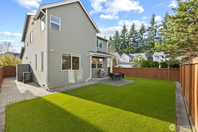 26104 170th Place SE, Covington, WA 98042