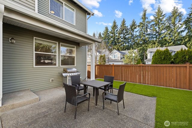 26104 170th Place SE, Covington, WA 98042