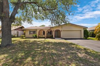 1922 NW 85th Dr, Coral Springs, FL 33071