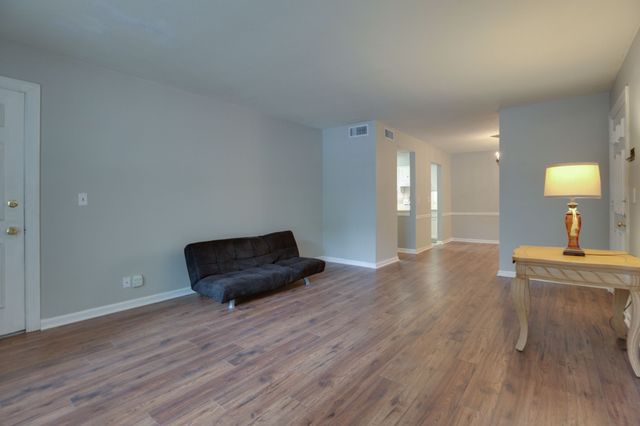 1280 Middle Tennessee Blvd Apt A1, Murfreesboro, TN 37130