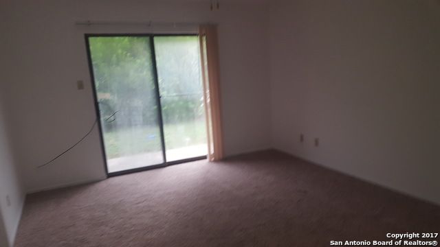 320 Station St Apt 101, Converse, TX 78109