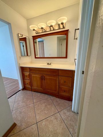 4444 E Paradise Village Parkway N 212, Phoenix, AZ 85032
