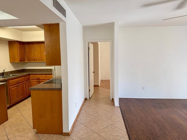 4444 E Paradise Village Parkway N 212, Phoenix, AZ 85032