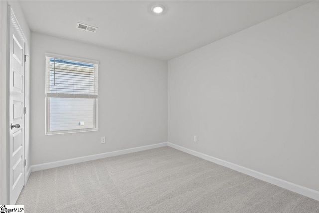 694 Cozy Bluff Road, Spartanburg, SC 29301