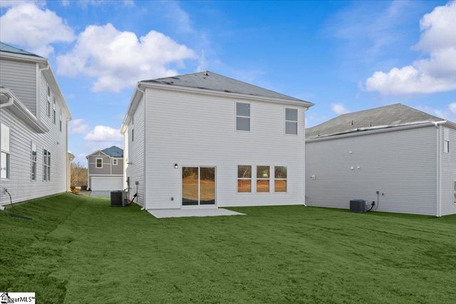 694 Cozy Bluff Road, Spartanburg, SC 29301