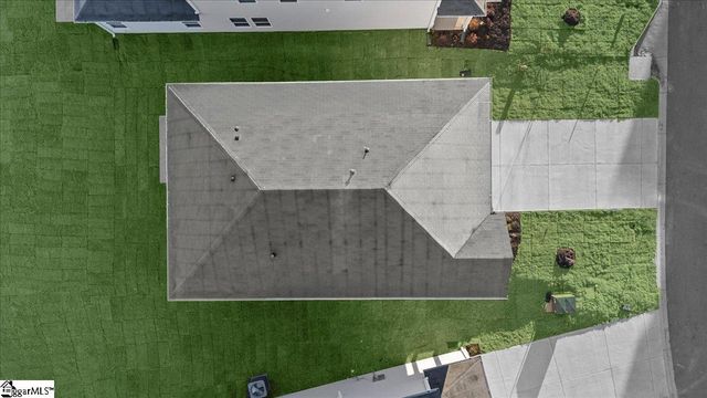 694 Cozy Bluff Road, Spartanburg, SC 29301