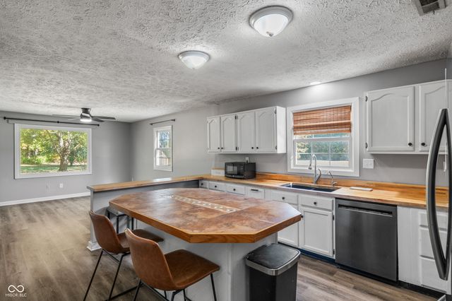 3204 S County Road 550 W, Coatesville, IN 46121