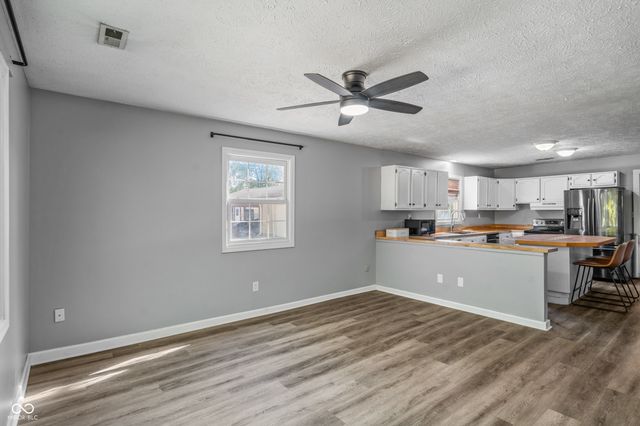 3204 S County Road 550 W, Coatesville, IN 46121