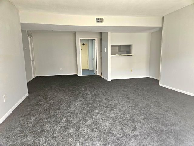 8421 Hearth Drive 21, Houston, TX 77054