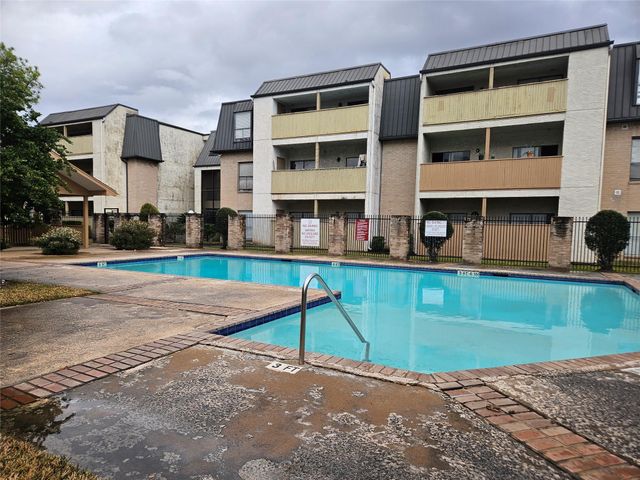 8421 Hearth Drive 21, Houston, TX 77054