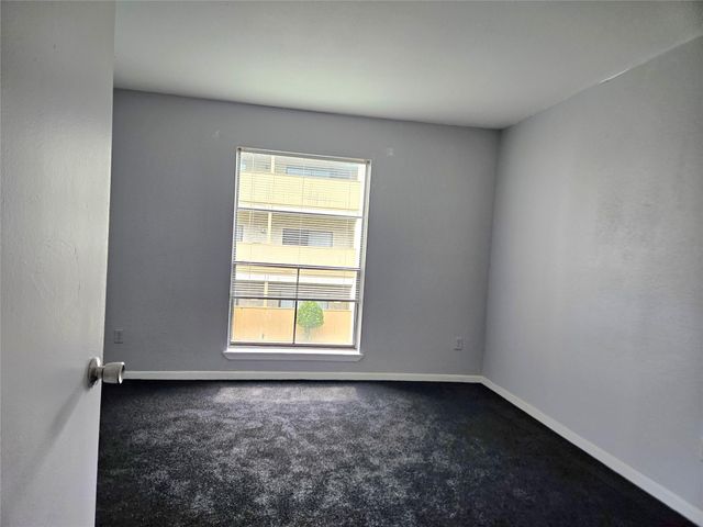 8421 Hearth Drive 21, Houston, TX 77054