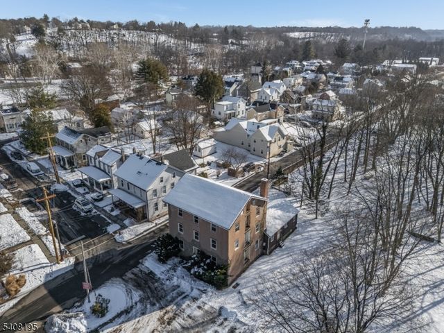 10 GREEN STREET, Milford Boro, NJ 08848