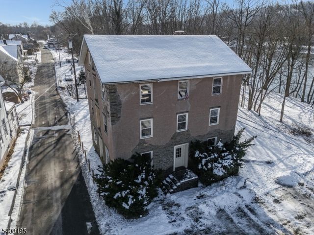 10 GREEN STREET, Milford Boro, NJ 08848