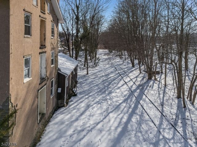 10 GREEN STREET, Milford Boro, NJ 08848