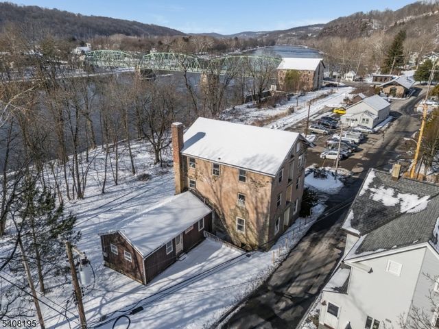 10 GREEN STREET, Milford Boro, NJ 08848