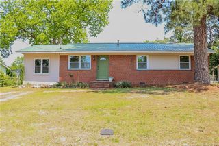 1825 Camelot Drive, Fayetteville, NC 28304