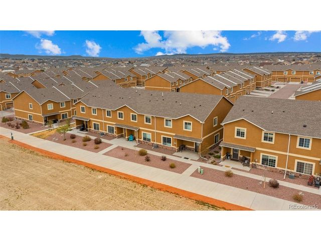 7423 Sand Lake Hts, Colorado Springs, CO 80908