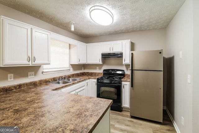 2946 Fields Drive, Lithonia, GA 30038