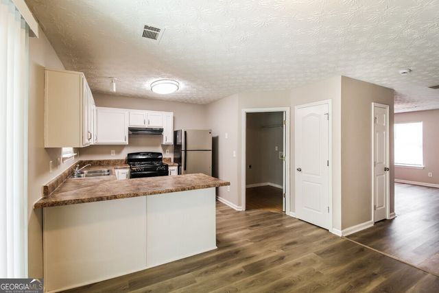 2946 Fields Drive, Lithonia, GA 30038