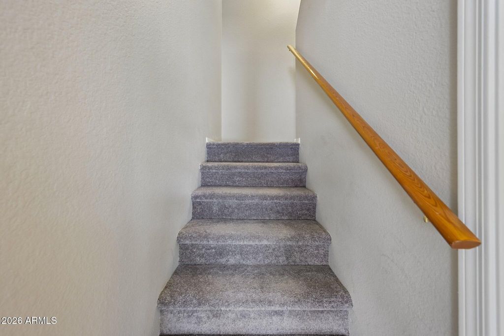 Image 24 of property listing at 11149 N 82ND Drive, Peoria, AZ 85345
