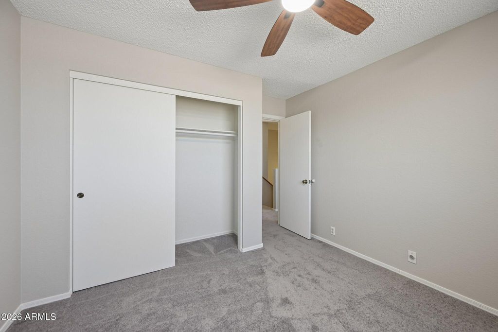 Image 29 of property listing at 11149 N 82ND Drive, Peoria, AZ 85345