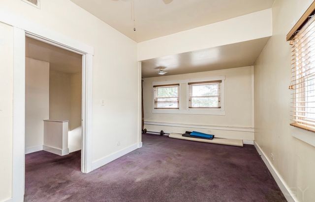 1910 Dewey Avenue, Evanston, IL 60201