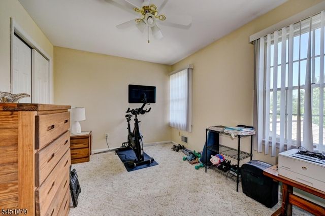 115 Olive Ave, Pompton Lakes Boro, NJ 07442
