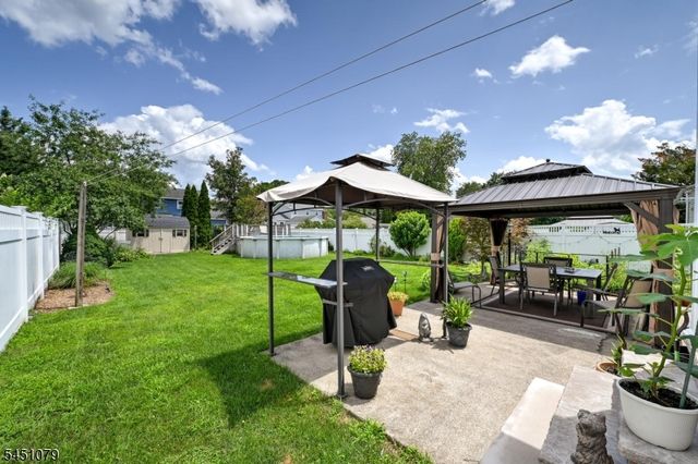115 Olive Ave, Pompton Lakes Boro, NJ 07442