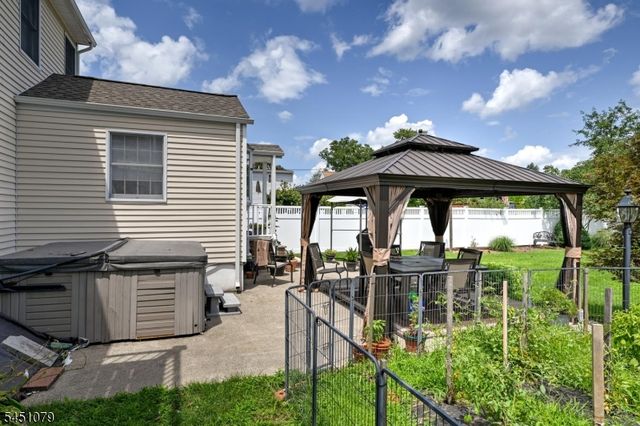 115 Olive Ave, Pompton Lakes Boro, NJ 07442