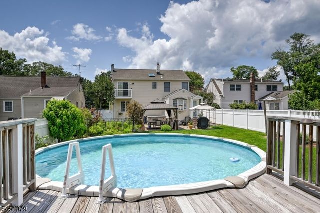 115 Olive Ave, Pompton Lakes Boro, NJ 07442