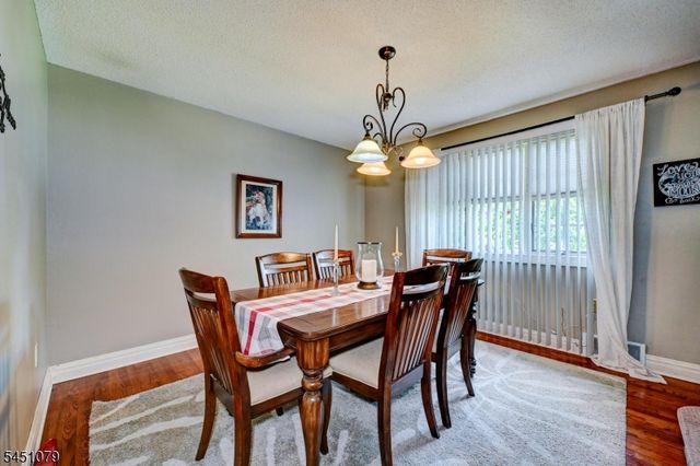 115 Olive Ave, Pompton Lakes Boro, NJ 07442