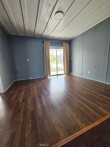 1536 S State Street 156, Hemet, CA 92543
