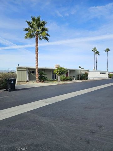 1536 S State Street 156, Hemet, CA 92543