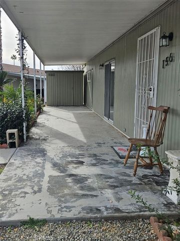 1536 S State Street 156, Hemet, CA 92543