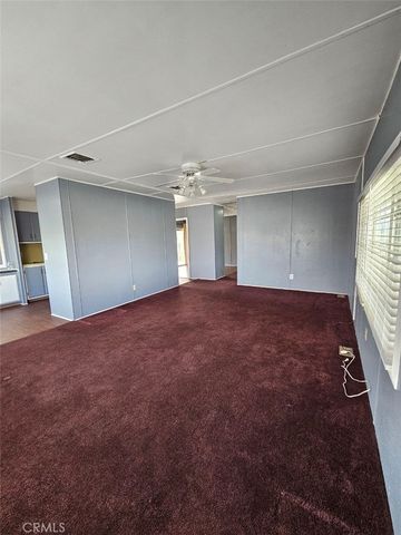 1536 S State Street 156, Hemet, CA 92543