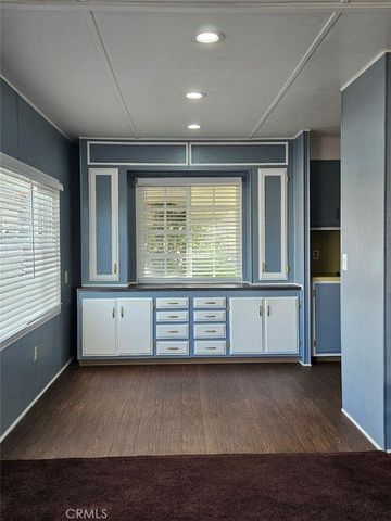 1536 S State Street 156, Hemet, CA 92543