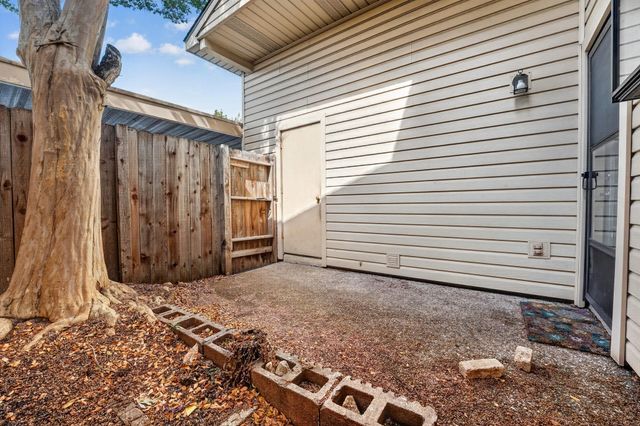 8400 Jamestown DR 512, Austin, TX 78758