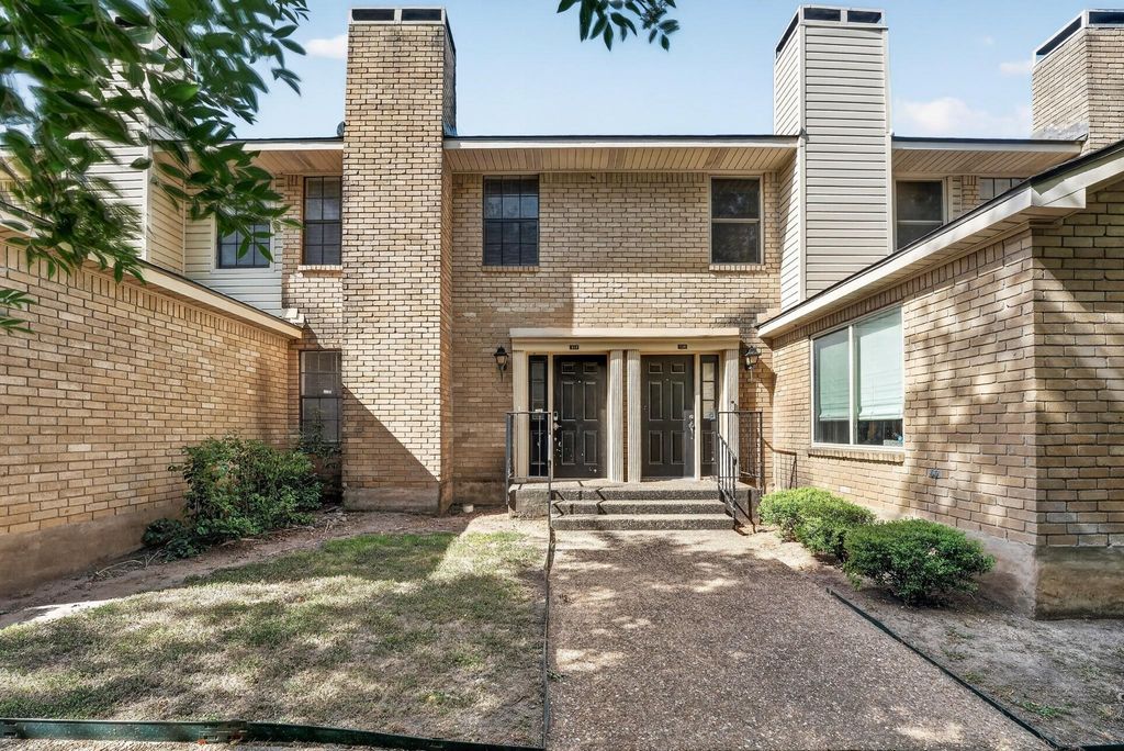 8400 Jamestown DR 512, Austin, TX 78758
